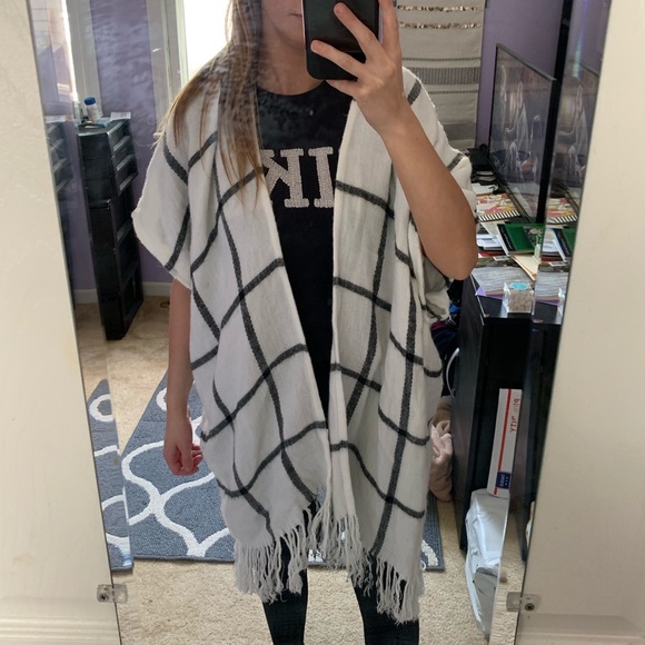 LOFT Jackets & Blazers - black&white shawl